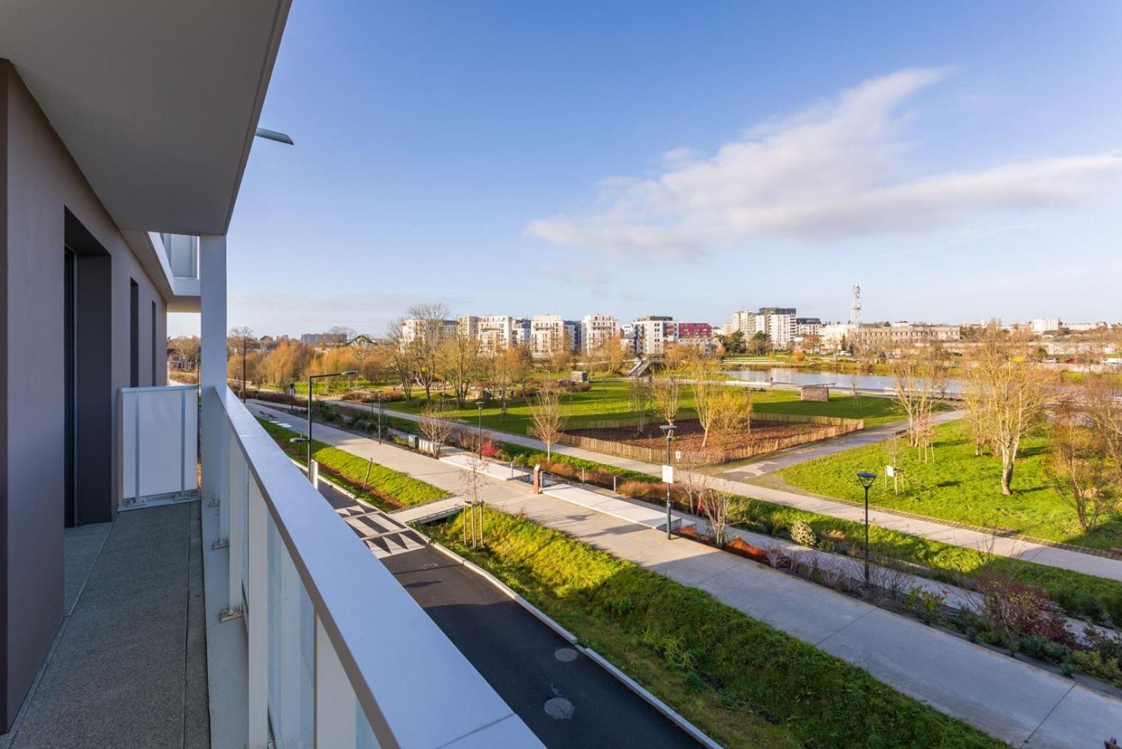 Le Rio, Appartement Avec Terrasse & Parking Ренн Екстер'єр фото