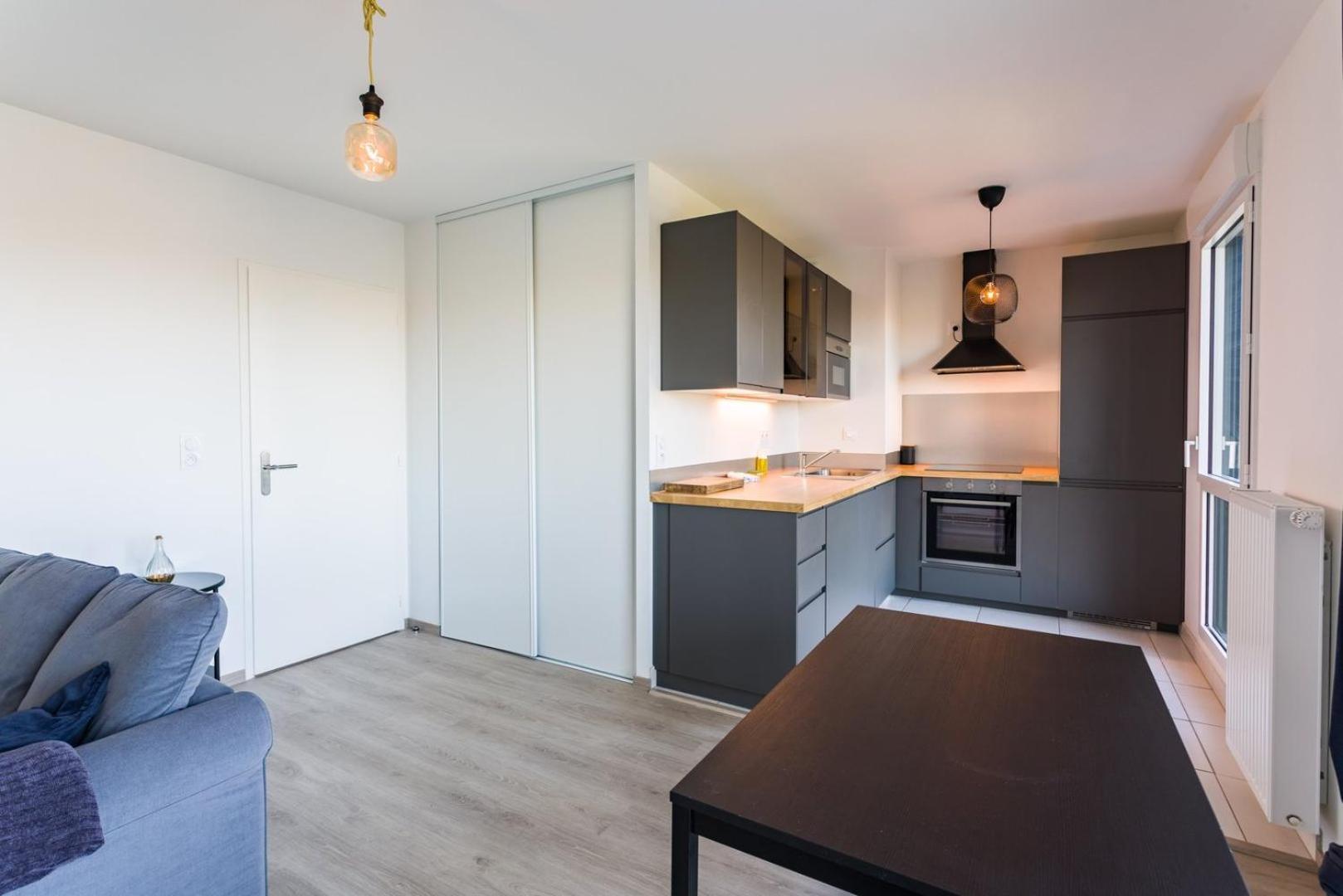 Le Rio, Appartement Avec Terrasse & Parking Ренн Екстер'єр фото